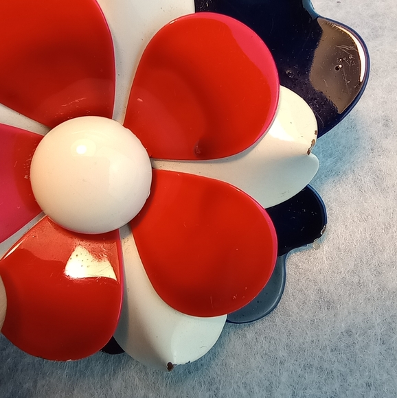 Vintage Red White and Blue Flower Brooch Pin Fat Petal Patriotic - Picture 4 of 8